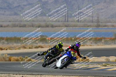 media/Apr-10-2022-SoCal Trackdays (Sun) [[f104b12566]]/Turn 14 (10am)/